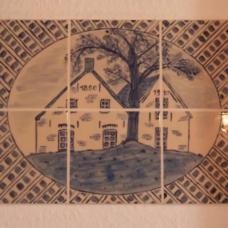 Huus An't Diek Von 1850 Holiday home *
